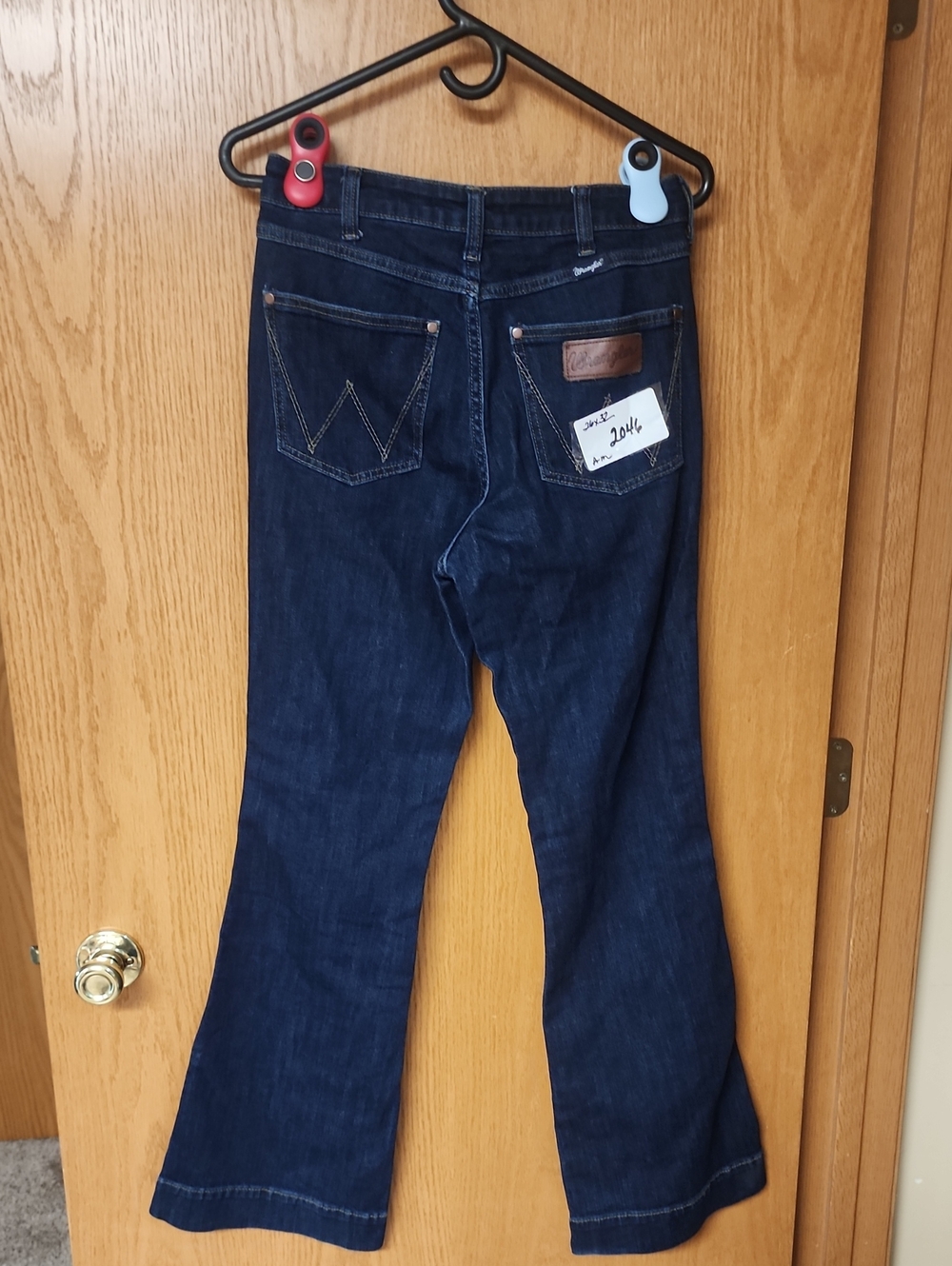 Wrangler Retro Dark Blue Flared Jeans for Women 26x32 number 2046